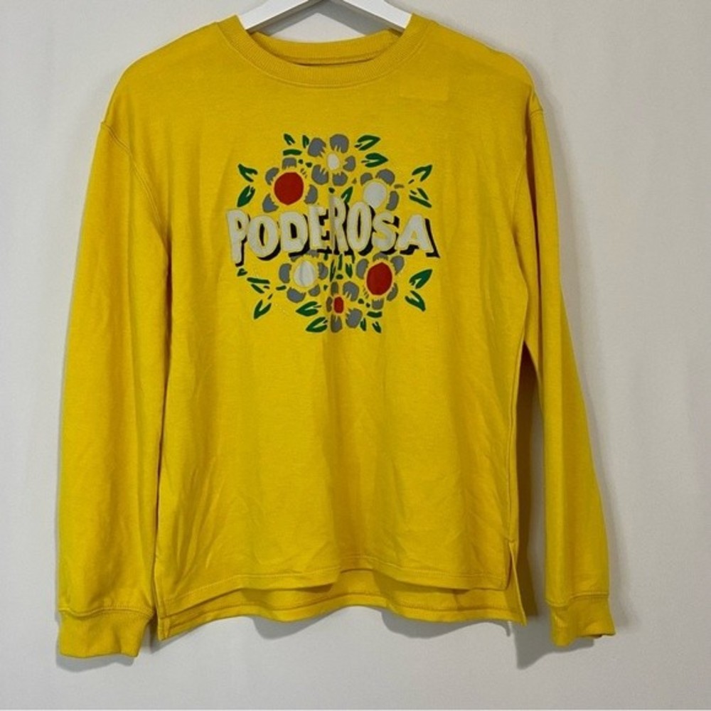Well Worn Women’s Poderosa Long Sleeve Graphic Sweatshirt Yellow NWT Latin